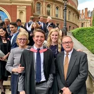 Meet your Posher, Ted